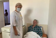Photo of ШЫМКЕНТТІК ДӘРІГЕРЛЕР ДЕНЕСІН ТОЛЫҚТАЙ КҮЙІК ШАЛҒАН ЖІГІТТІ АМАН АЛЫП ҚАЛДЫ