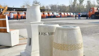 Photo of ЗАМАНАУИ ҮЛГІДЕ КІШІ СӘУЛЕТ МҮСІНДЕРІ ОРНАТЫЛУДА