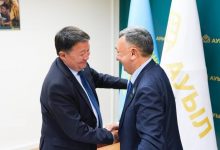 Photo of «АУЫЛ» ПАРТИЯСЫНДА АУҚЫМДЫ ӨЗГЕРІС: СЕРІК ЕГІЗБАЕВ ҚЫЗМЕТІНЕН КЕТІП, ЖАҢА ТӨРАҒА САЙЛАНДЫ